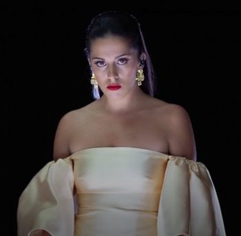 Sara Correia - Porquê Do Fado